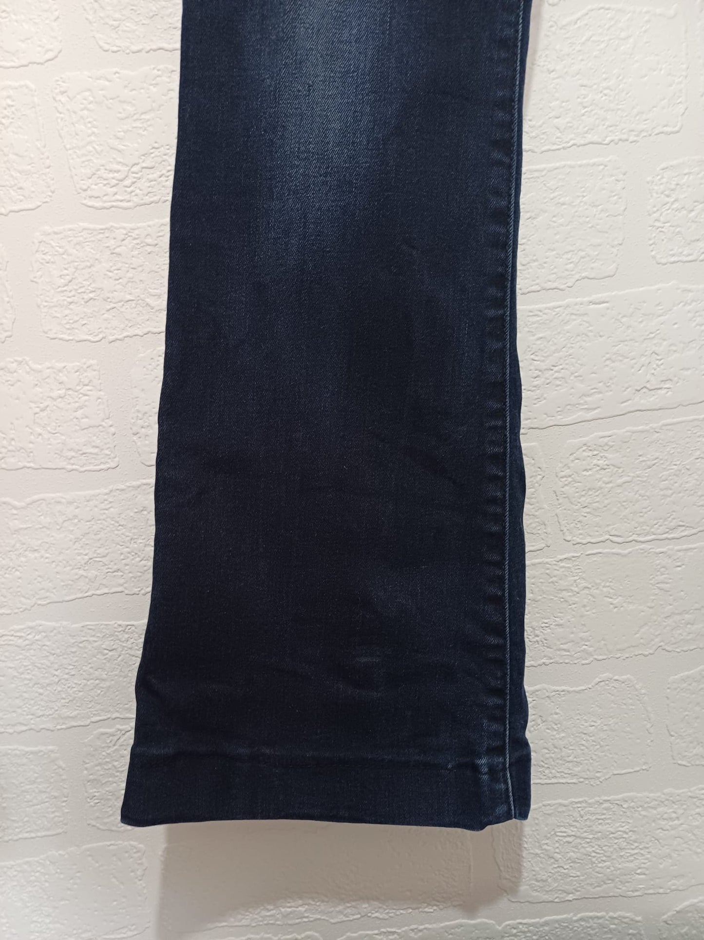 Women's Jeans GAP Navy Blue Regular Ankle Size 28 Approx. 8.5" Ankle Hem - Great Condition