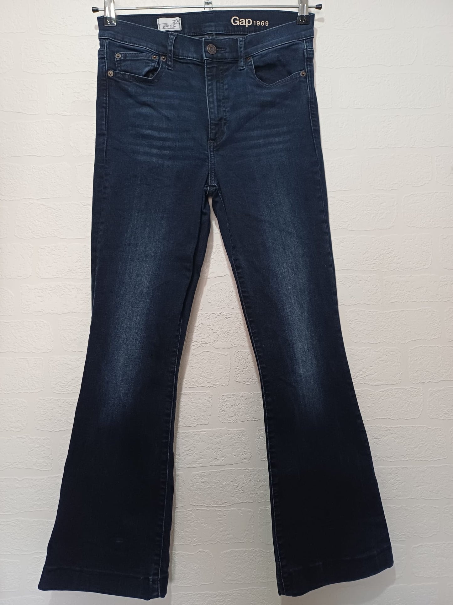 Women's Jeans GAP Navy Blue Regular Ankle Size 28 Approx. 8.5" Ankle Hem - Great Condition