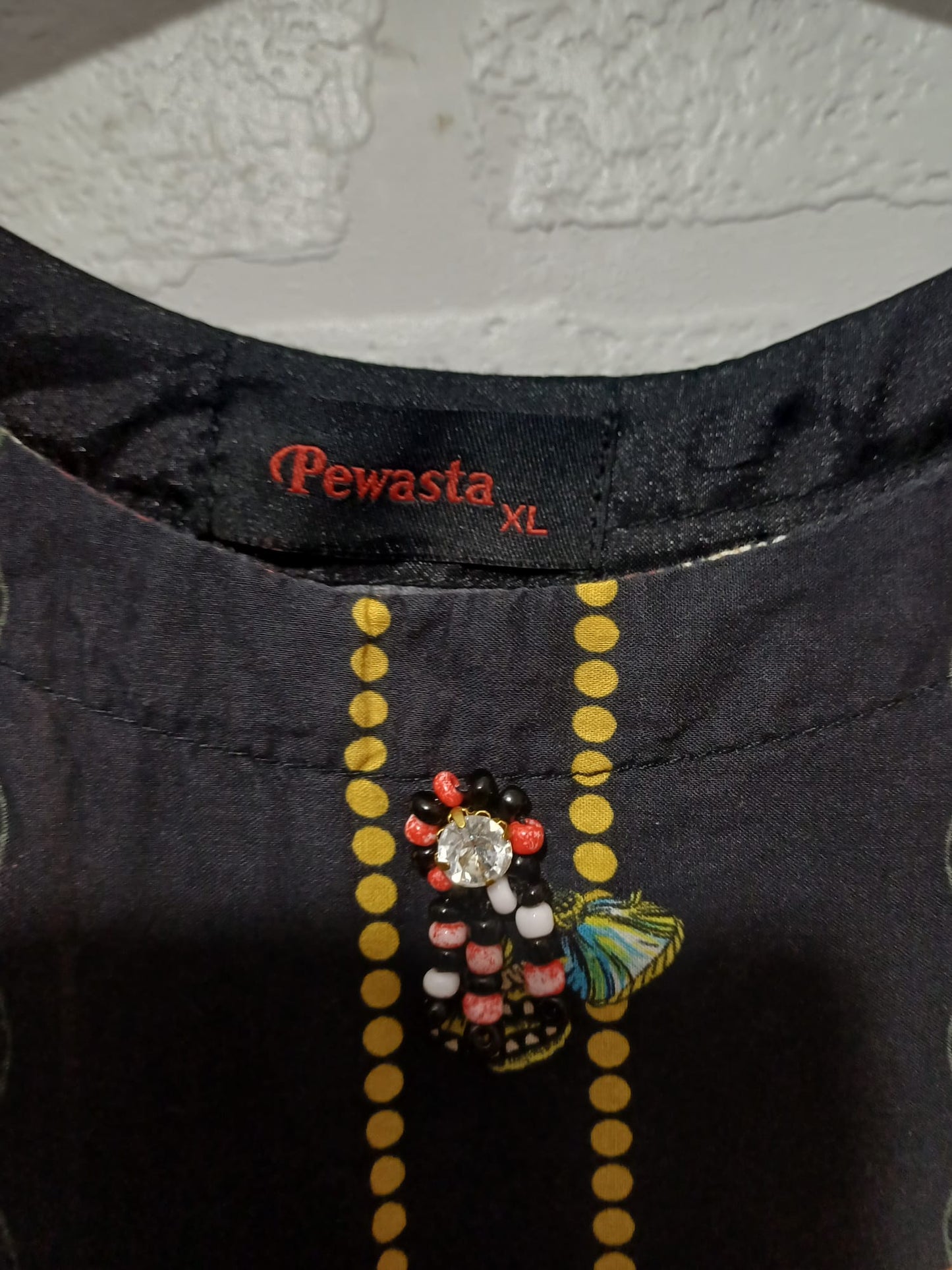 Women's T-Shirt River Island Black Jewellery Print Size S Approx. 19" PTP - Excellent Condition