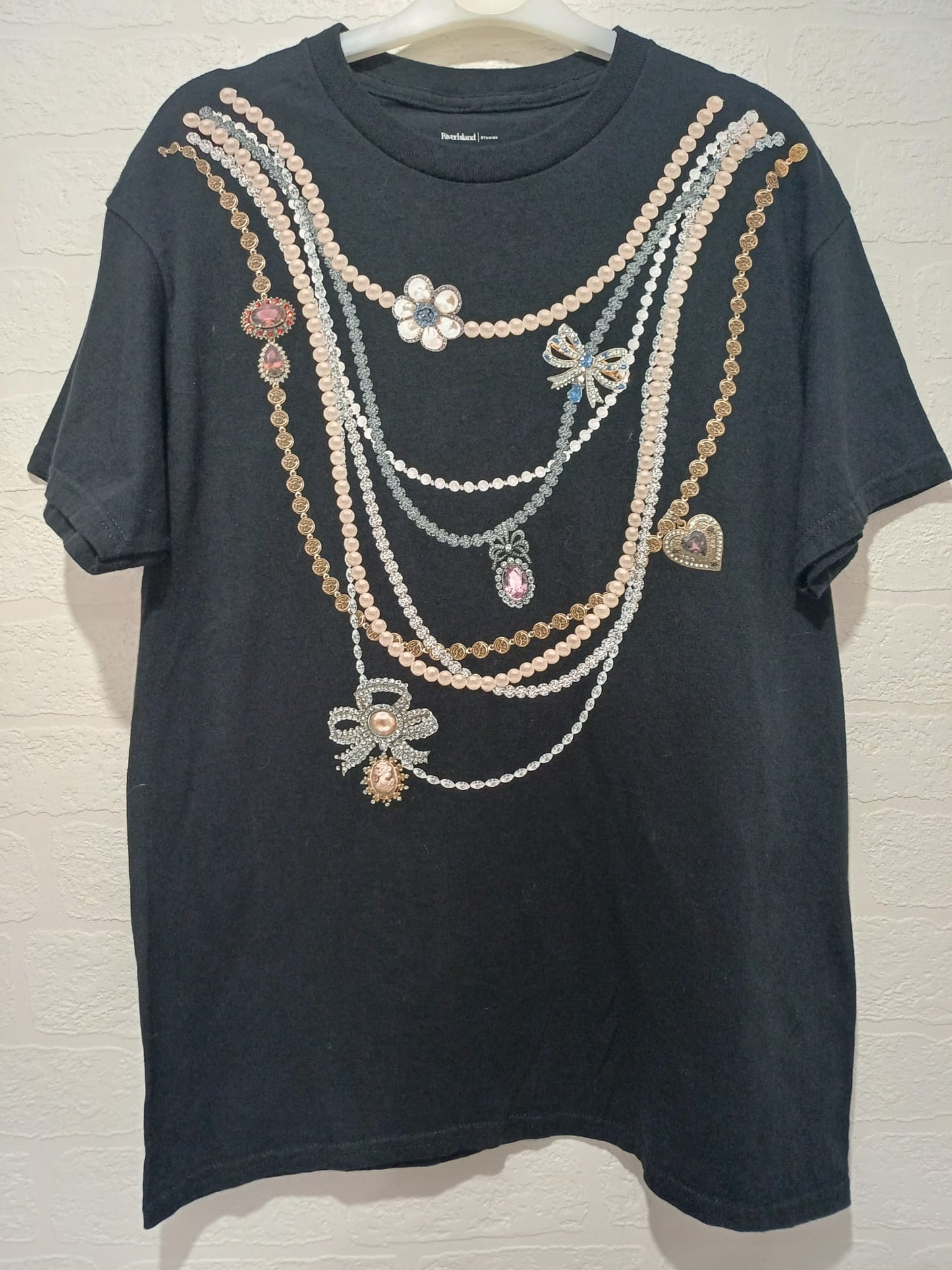 Women's T-Shirt River Island Black Jewellery Print Size S Approx. 19" PTP - Excellent Condition
