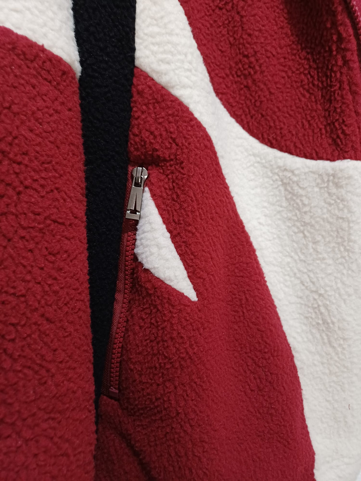 Unisex Jacket Red Black Cream Colour Block Sherpa Fleece Hooded Size S Approx. 24" PTP - Very Good Condition