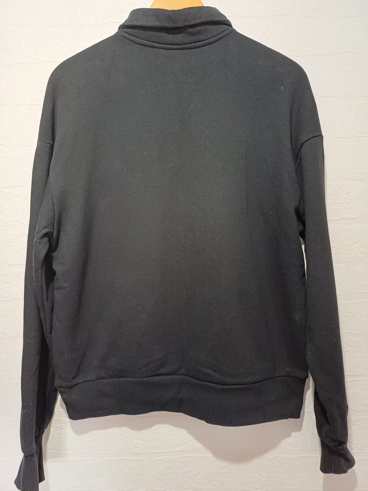 Men's Sweatshirt Vans Black Collared Rainbow Logo Kangaroo Pocket Size S Approx. 22" PTP - Good Condition