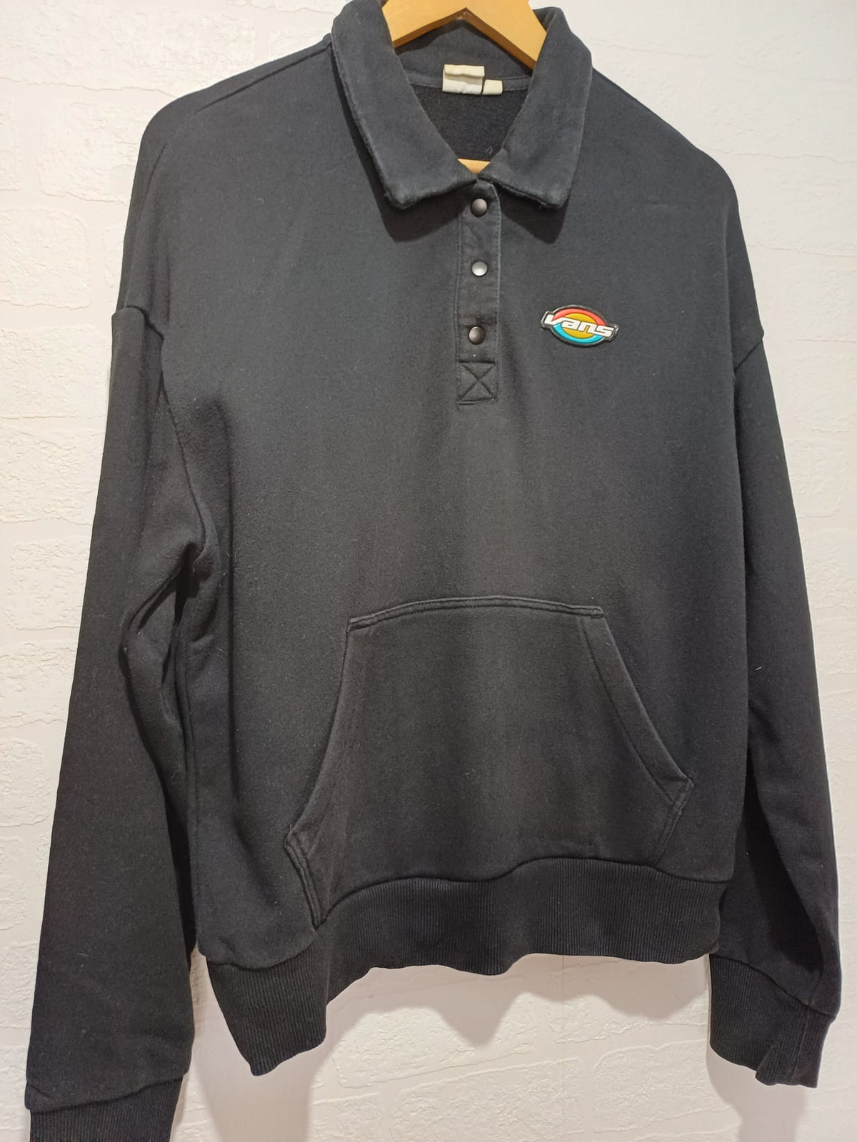 Men's Sweatshirt Vans Black Collared Rainbow Logo Kangaroo Pocket Size S Approx. 22" PTP - Good Condition