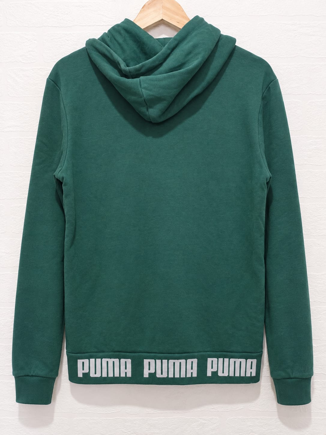 Men's Hoodie Puma Green Logo Pullover Drawstring Size S Approx. 21" PTP - Very Good Condition