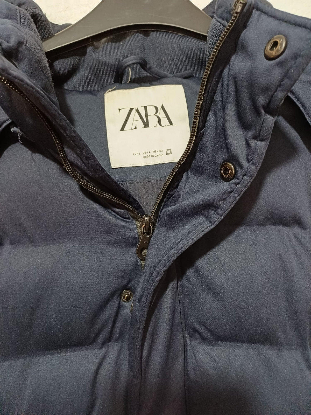 Women's Puffer Jacket Zara Navy Blue Faux Fur Hood Winter Coat L Approx. 23" PTP - Very Good Condition