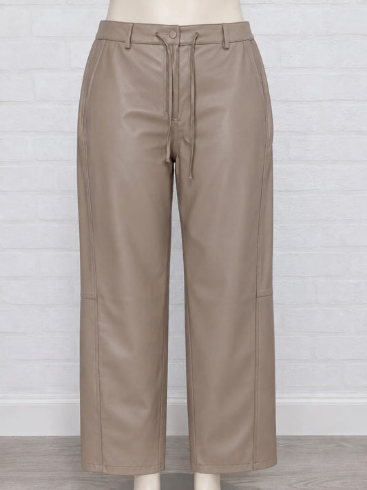 Women's Trousers F&F Beige Faux Leather Cropped Straight Leg UK 16R - Very Good Condition