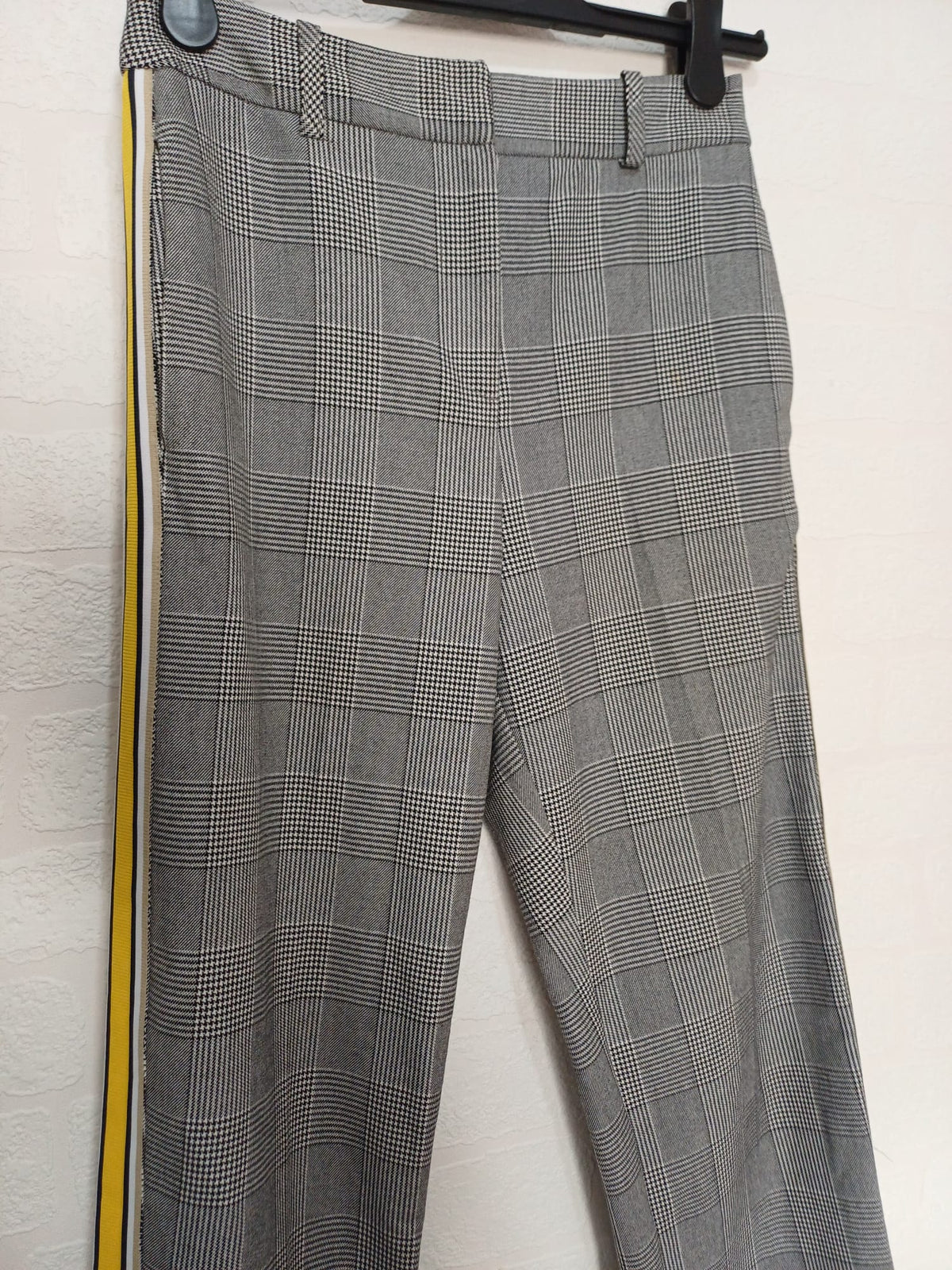 Women's Trousers Topshop Grey Check Yellow Side Stripe UK 8 W28 L30 - Very Good Condition