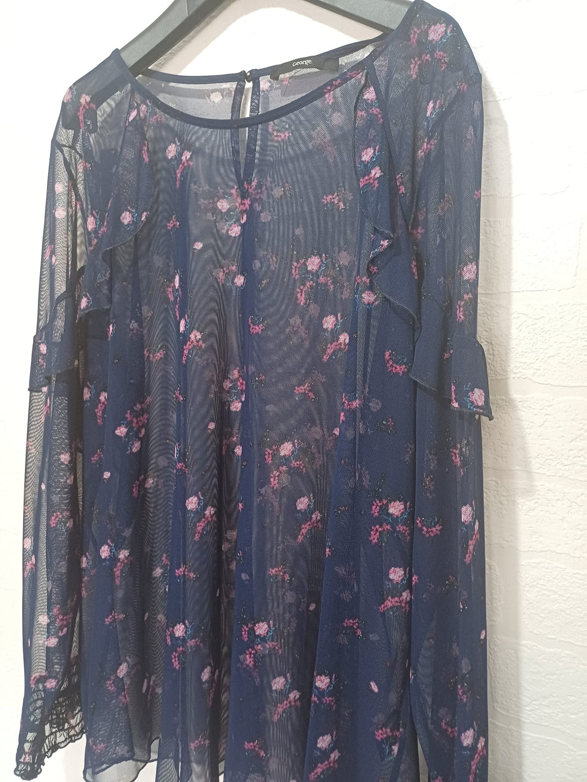 Women's Top George Navy Blue Floral Mesh Ruffle Lace Cuff Sheer Plus Size 24 Approx. 24" PTP - Good Condition