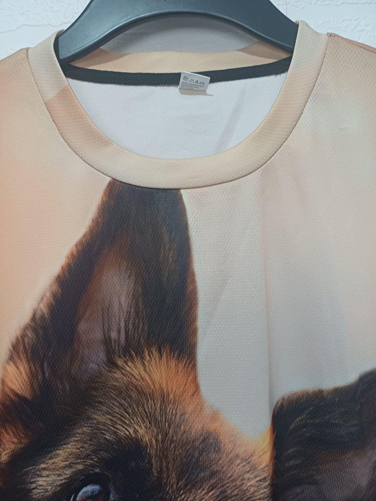 Men's T-Shirt Unbranded German Shepherd Dog Print Crew Neck Size XL Approx. 23.5" PTP - Good Condition