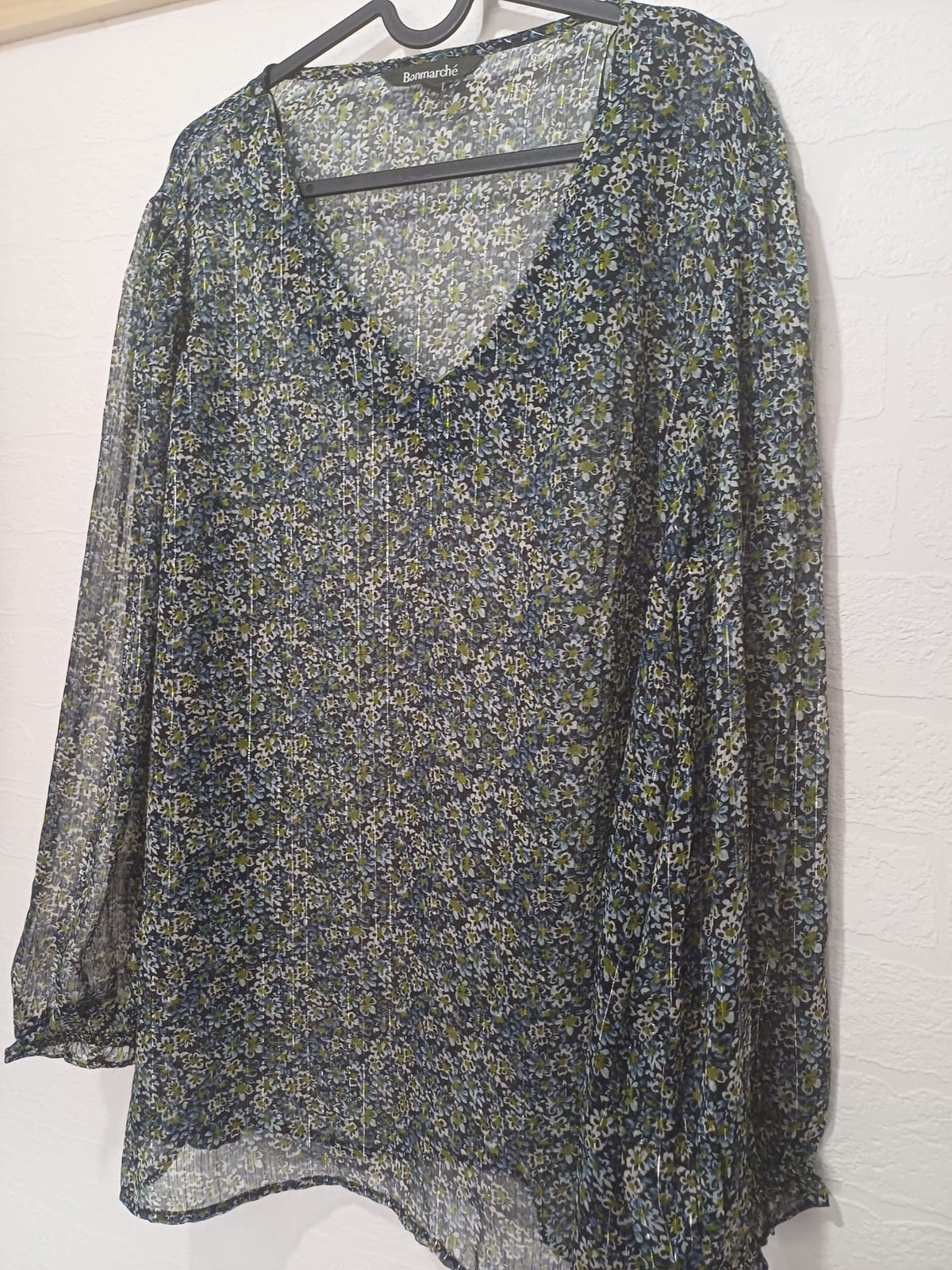 Women's Blouse Bonmarché Blue Green Floral Shimmer V-Neck Plus Size 22 Approx. 26" PTP - Good Condition