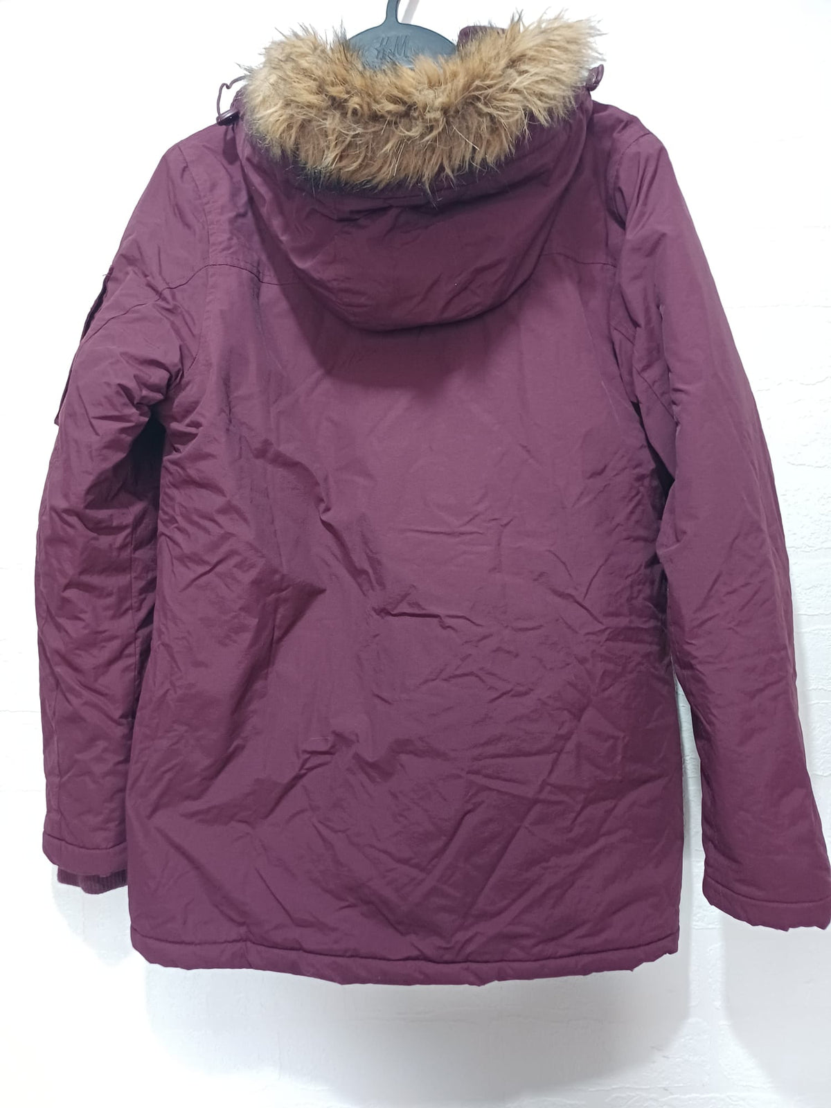 Women's Coat Harvey & Jones Burgundy Hooded Padded Parka Faux Fur Trim Size M Approx. 20" PTP - Good Condition