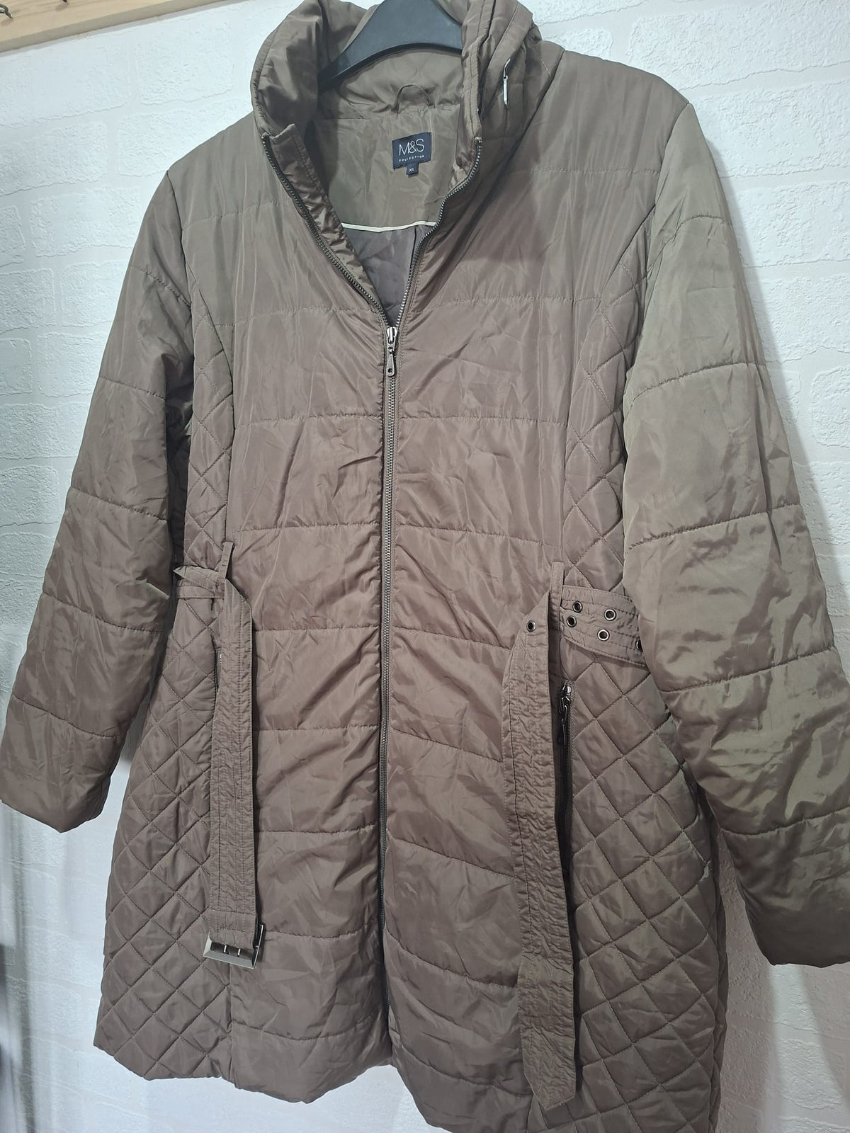 Women's Coat M&S Brown Quilted Puffer Long Belted XL Approx. 24" PTP - Very Good Condition