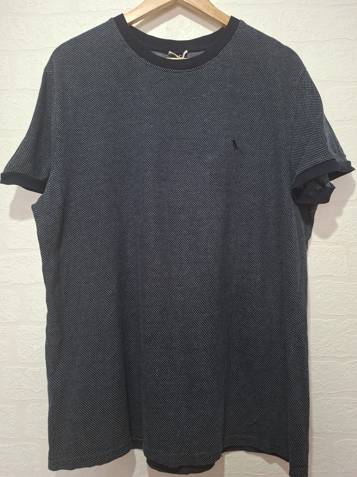 Men's T-Shirt Alphar One Black Grey Textured XXL Approx. 22" PTP - Very Good Condition