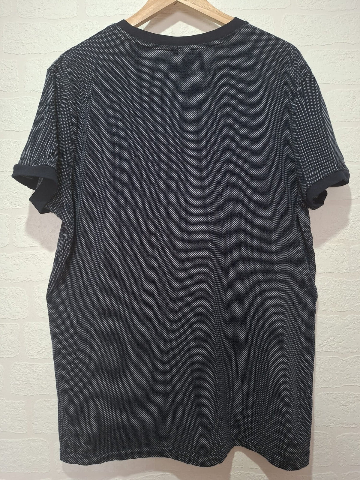 Men's T-Shirt Alphar One Black Grey Textured XXL Approx. 22" PTP - Very Good Condition