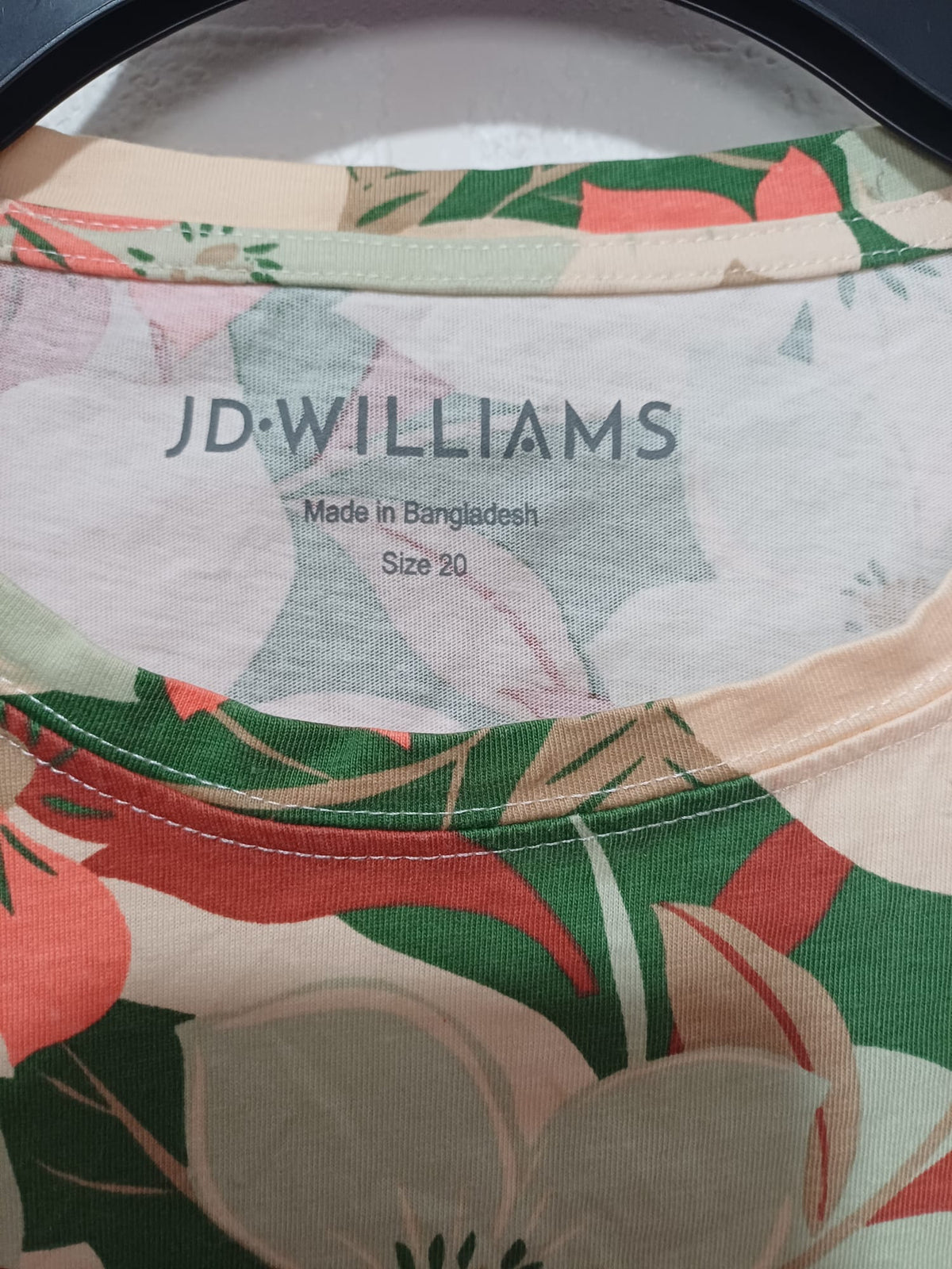 Women's Top JD Williams Green Cream Coral Red Floral Print Peplum Short Sleeve Size 20 - Very Good Condition