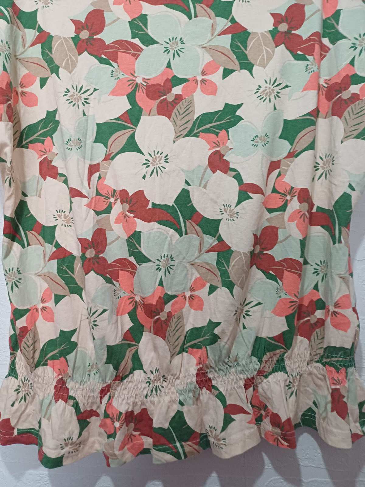 Women's Top JD Williams Green Cream Coral Red Floral Print Peplum Short Sleeve Size 20 - Very Good Condition