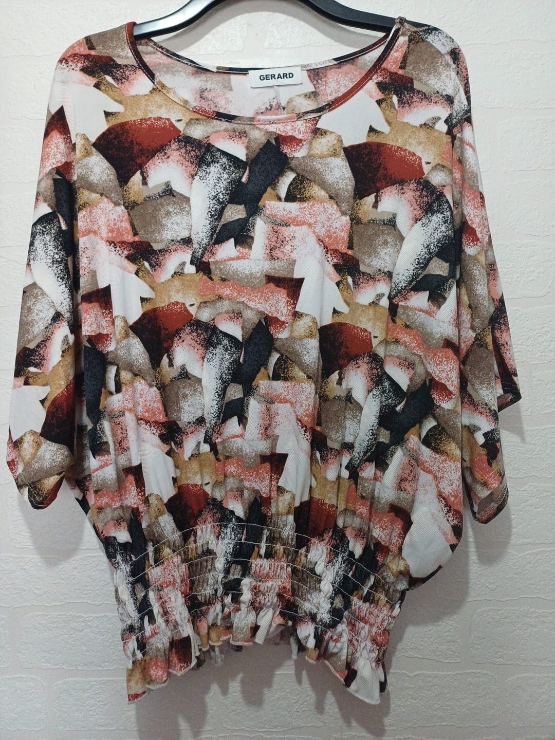 Women's Top Gerard Pink Brown Black Cream Abstract Print Batwing Size 22/L - Very Good Condition