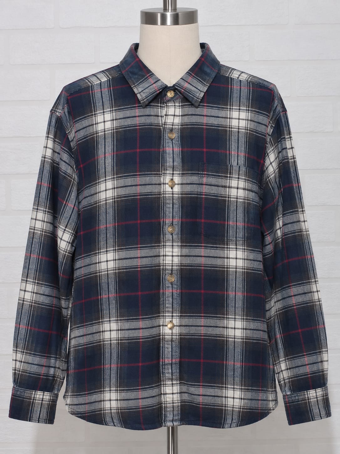 Men's Shirt Abercrombie & Fitch Navy Blue Red Check Long Sleeve Flannel Size M Very Good Pre-Owned Condition