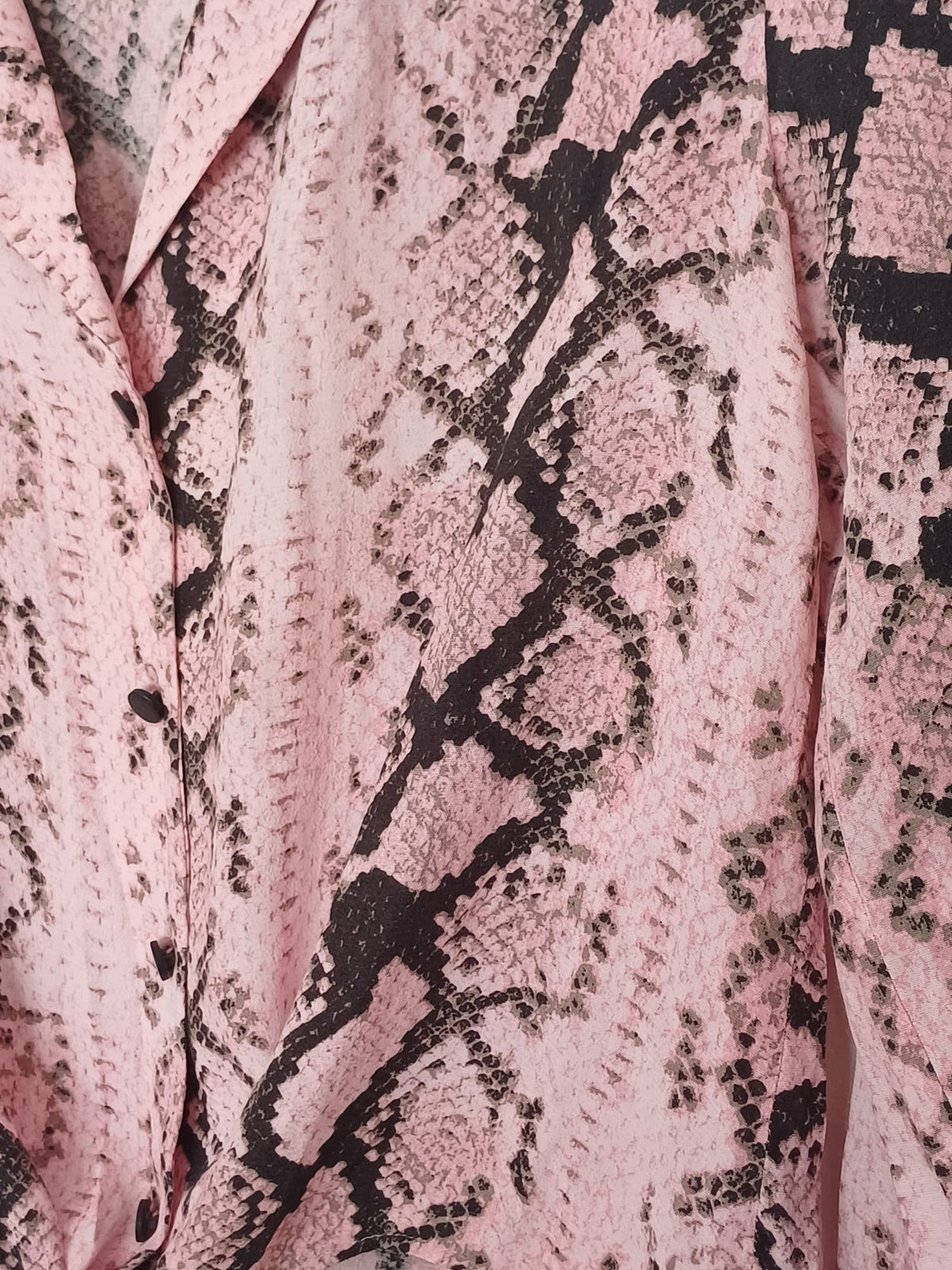 Women's Blouse F&F Pink Black Snake Print Long Sleeve Tie Front Size 12 Good