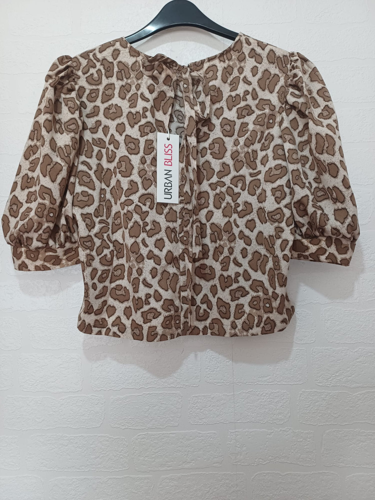 Women's Blouse Urban Bliss Cream Brown Leopard Print Tie Neck Puff Sleeve Size 12 BNWT