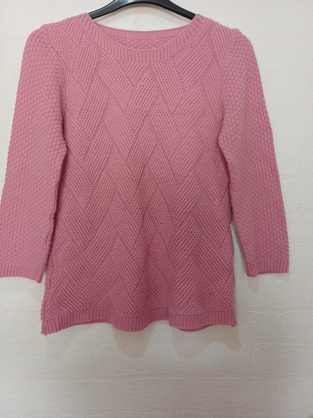 Women's Pink Chevron Knit Jumper 3/4 Sleeve Crew Neck Size UK 10 (No Size Label) Very Good Condition