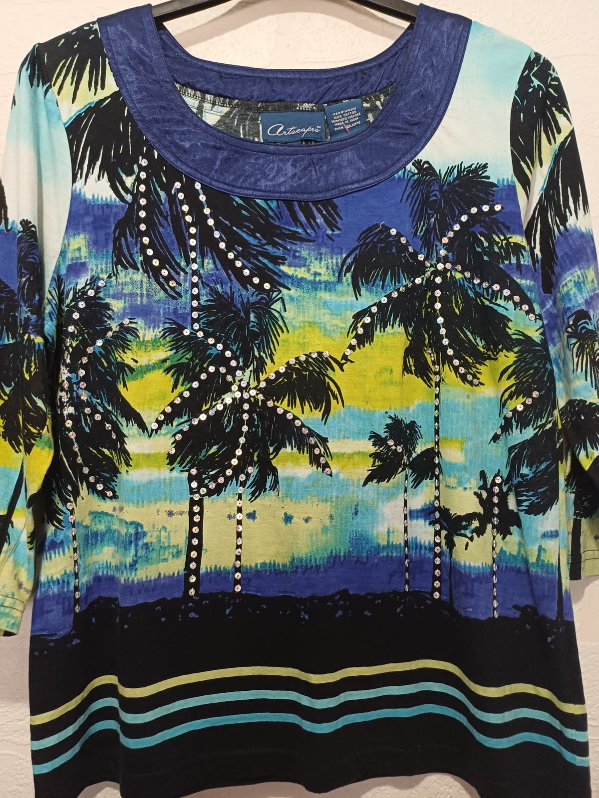 Women's Top Artscapes Blue/Turquoise/Lime/Black Tropical Palm Tree Rhinestone Embellished 3/4 Sleeve Size S Very Good