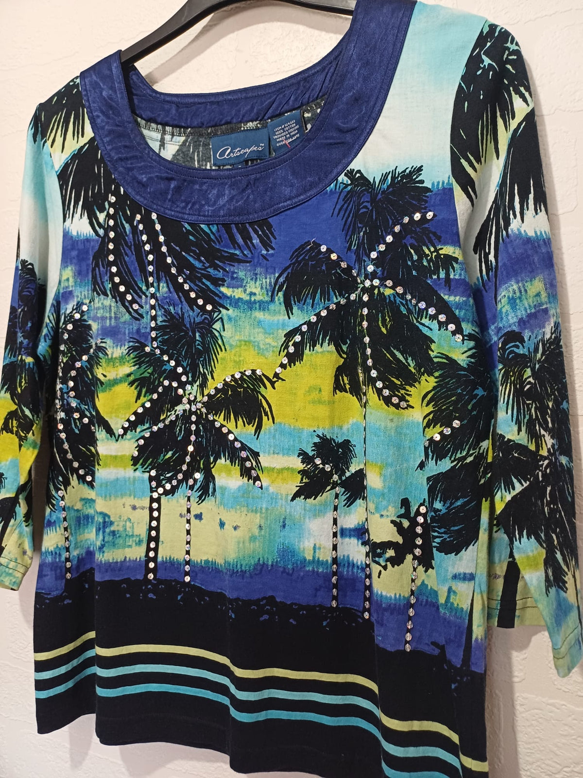 Women's Top Artscapes Blue/Turquoise/Lime/Black Tropical Palm Tree Rhinestone Embellished 3/4 Sleeve Size S Very Good