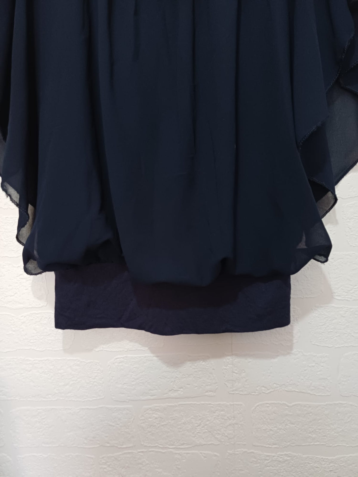 Women's Top D.E.C.K by Decollage Navy Chiffon Batwing Blouse Flutter Sleeve Size S / UK 8-10 Tag Missing