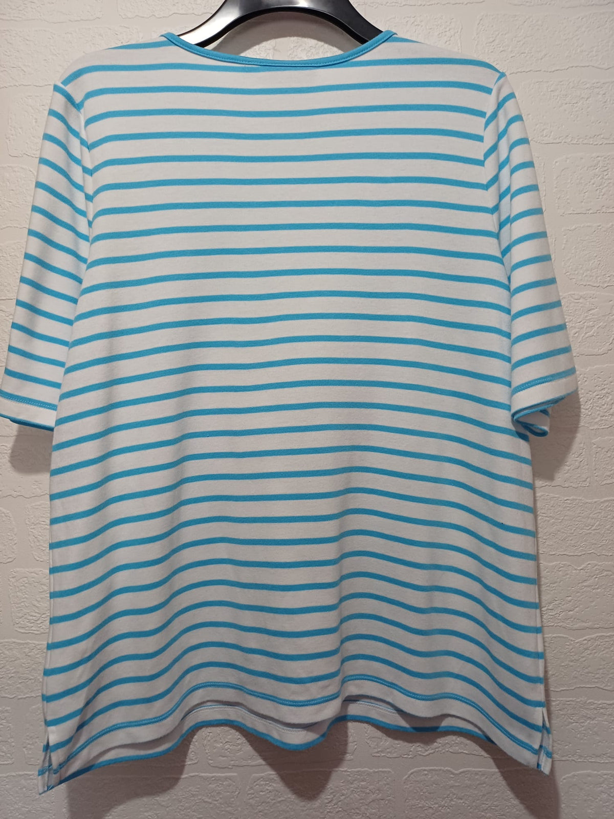 Women's Top Quacker Factory by Jeanne Bice White/Turquoise Blue Striped Pink Sequin Palm Tree Short Sleeve Size L Very Good