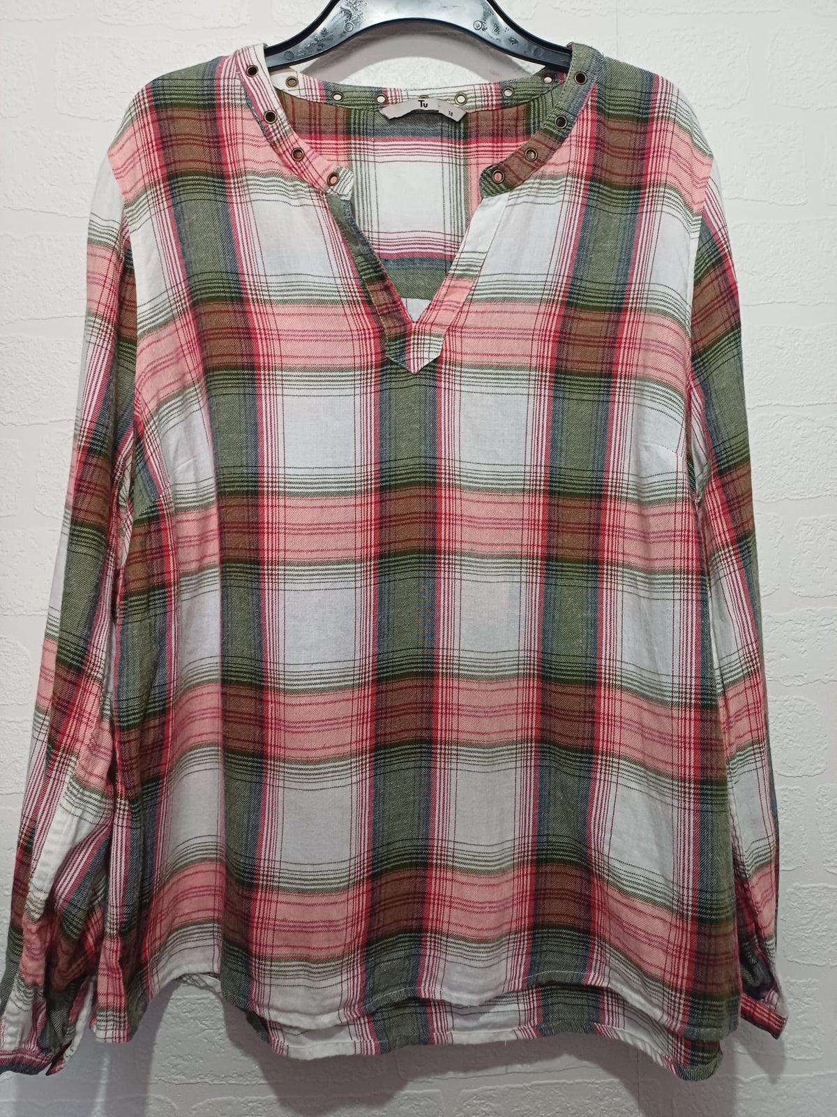Women's Plus Size Blouse TU Pink, Green & White Check Long Sleeve Eyelet V-Neck Size UK 18 Very Good Condition