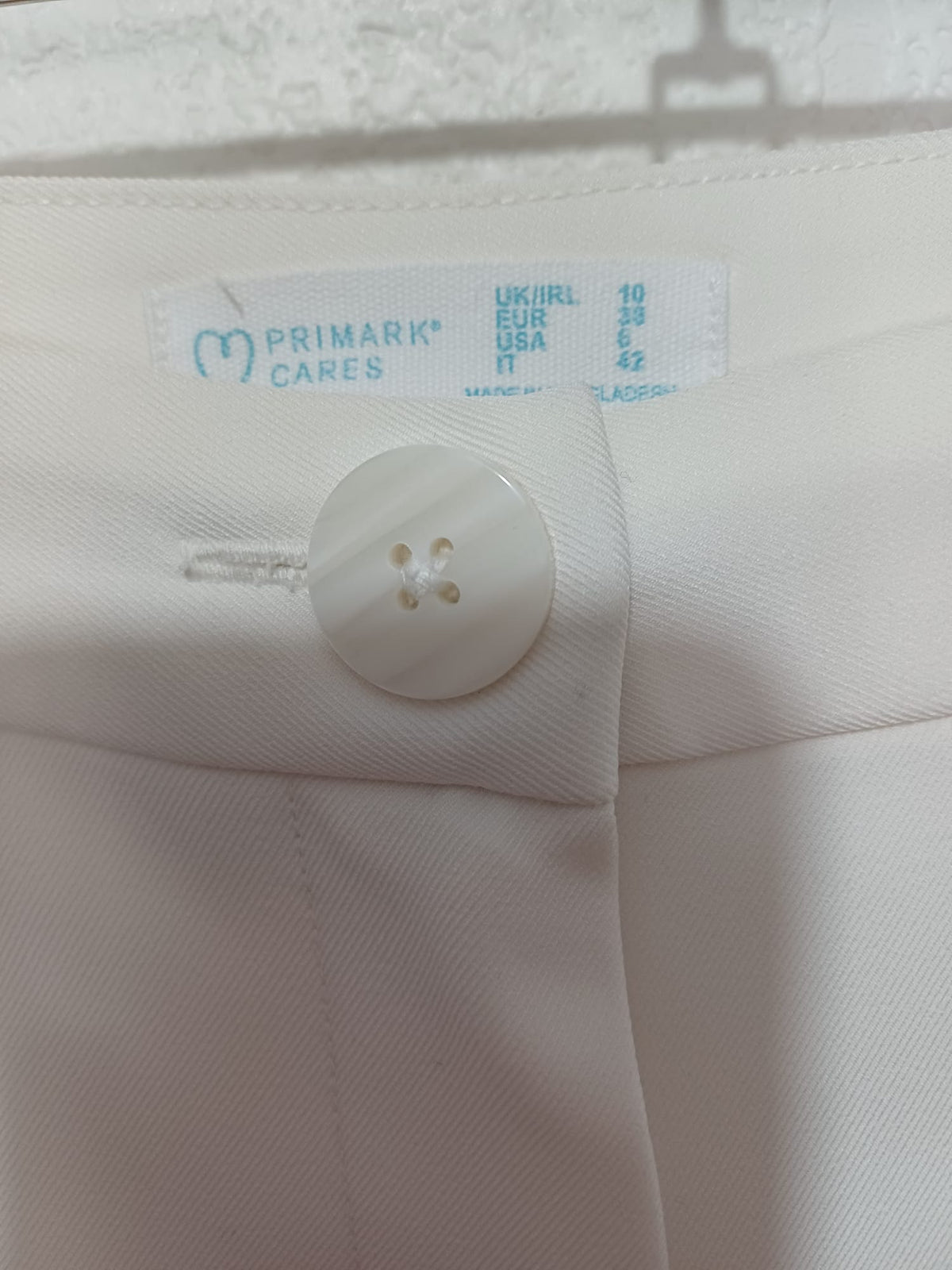 Women's Trousers Primark White Wide Leg Smart Front Button Size UK 10 Very Good Pre-Owned Condition