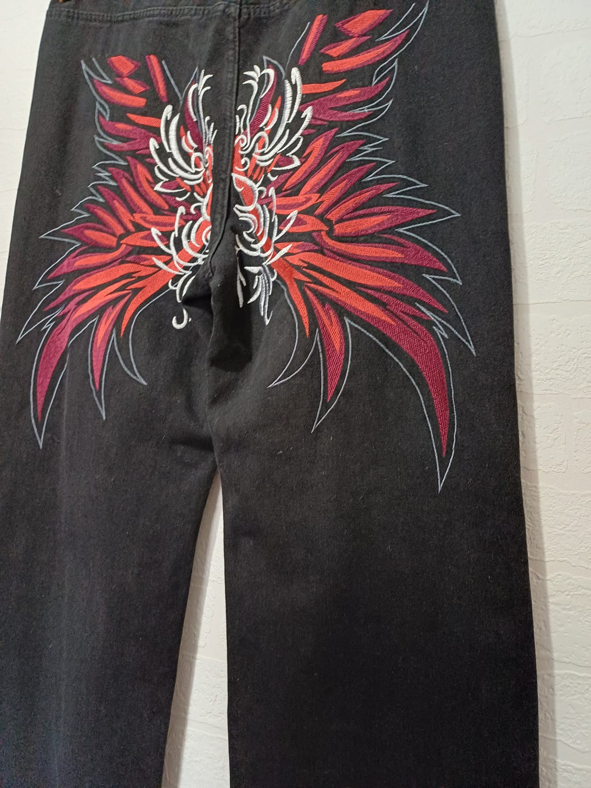 Men's Jeans SHEIN Black Embroidered Dragon Graphic Wide Leg Size L Very Good Condition