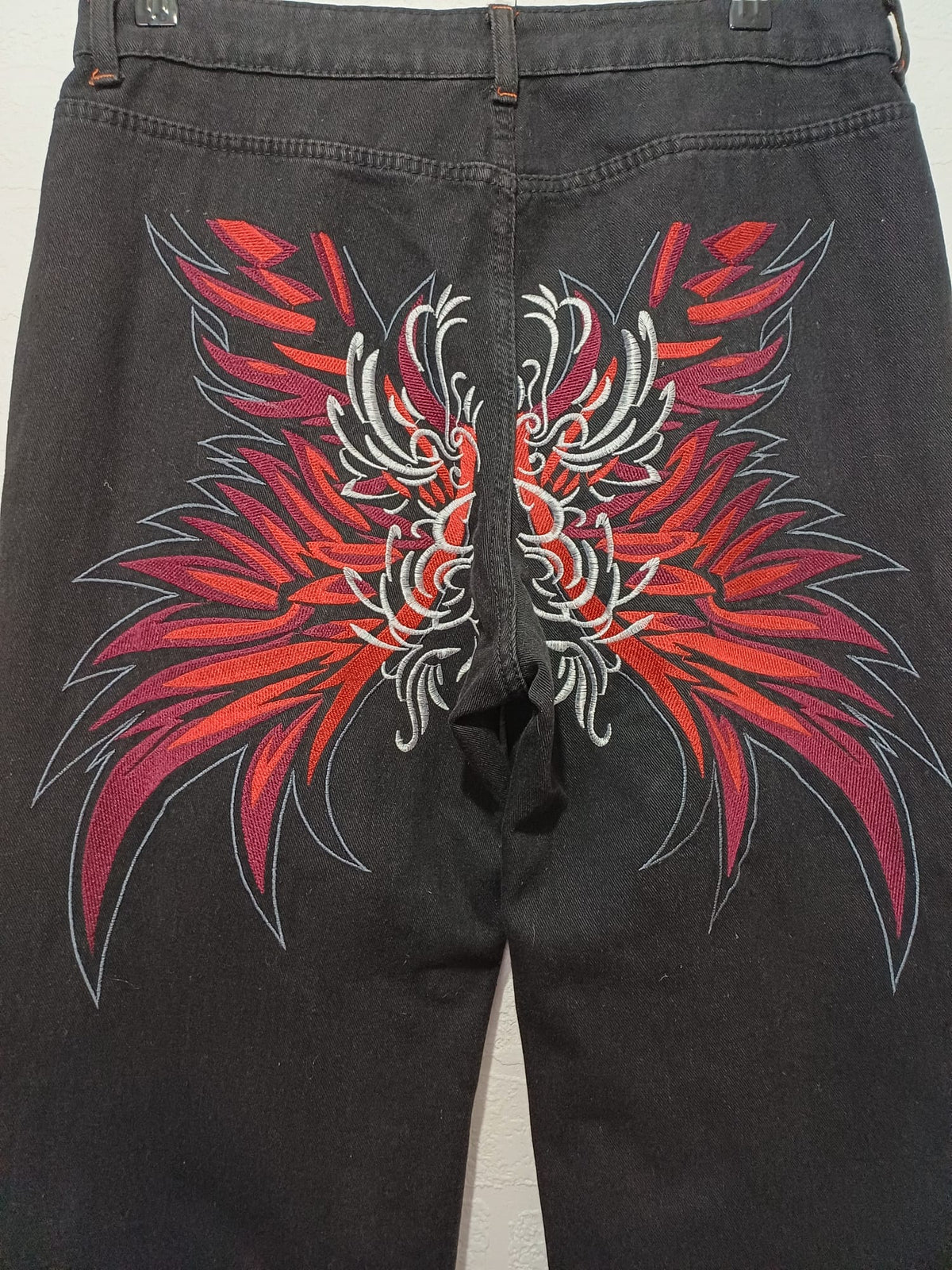 Men's Jeans SHEIN Black Embroidered Dragon Graphic Wide Leg Size L Very Good Condition