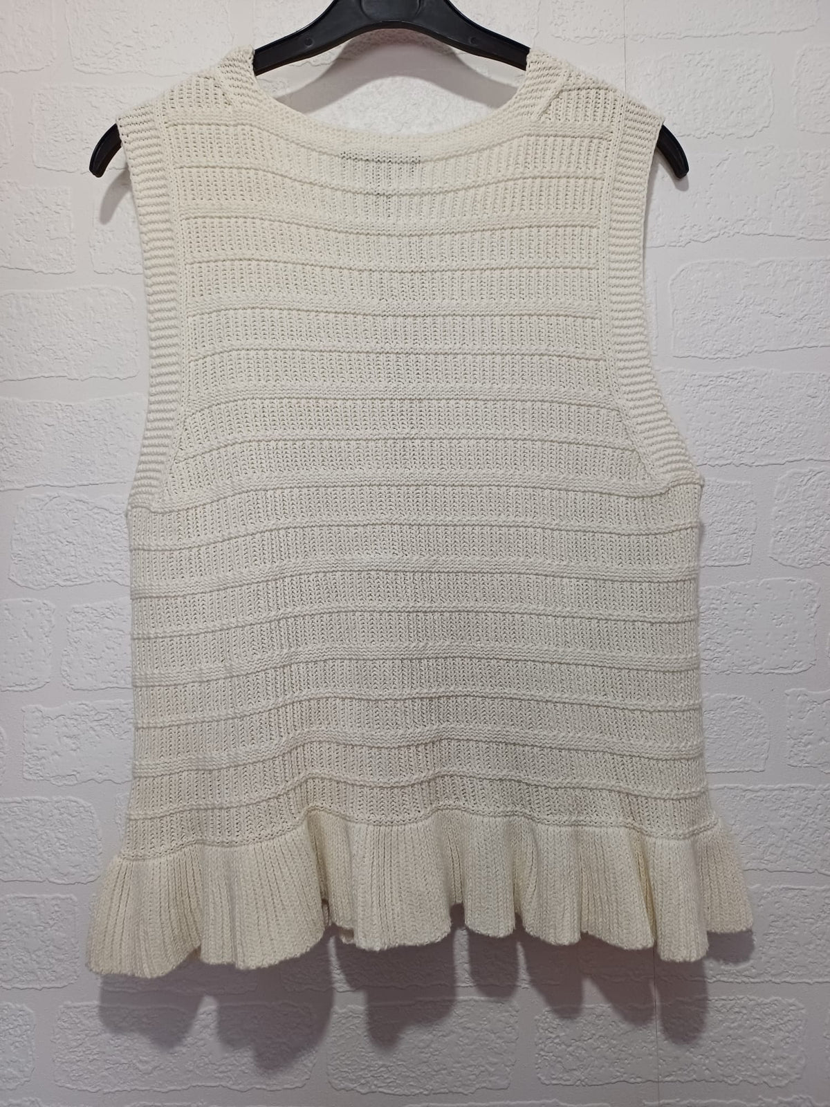 Women's Vest/Cardigan New Look Cream Knitted Textured Stripe Tie Front Ruffle Hem Size UK 14 Very Good Pre-Owned Condition
