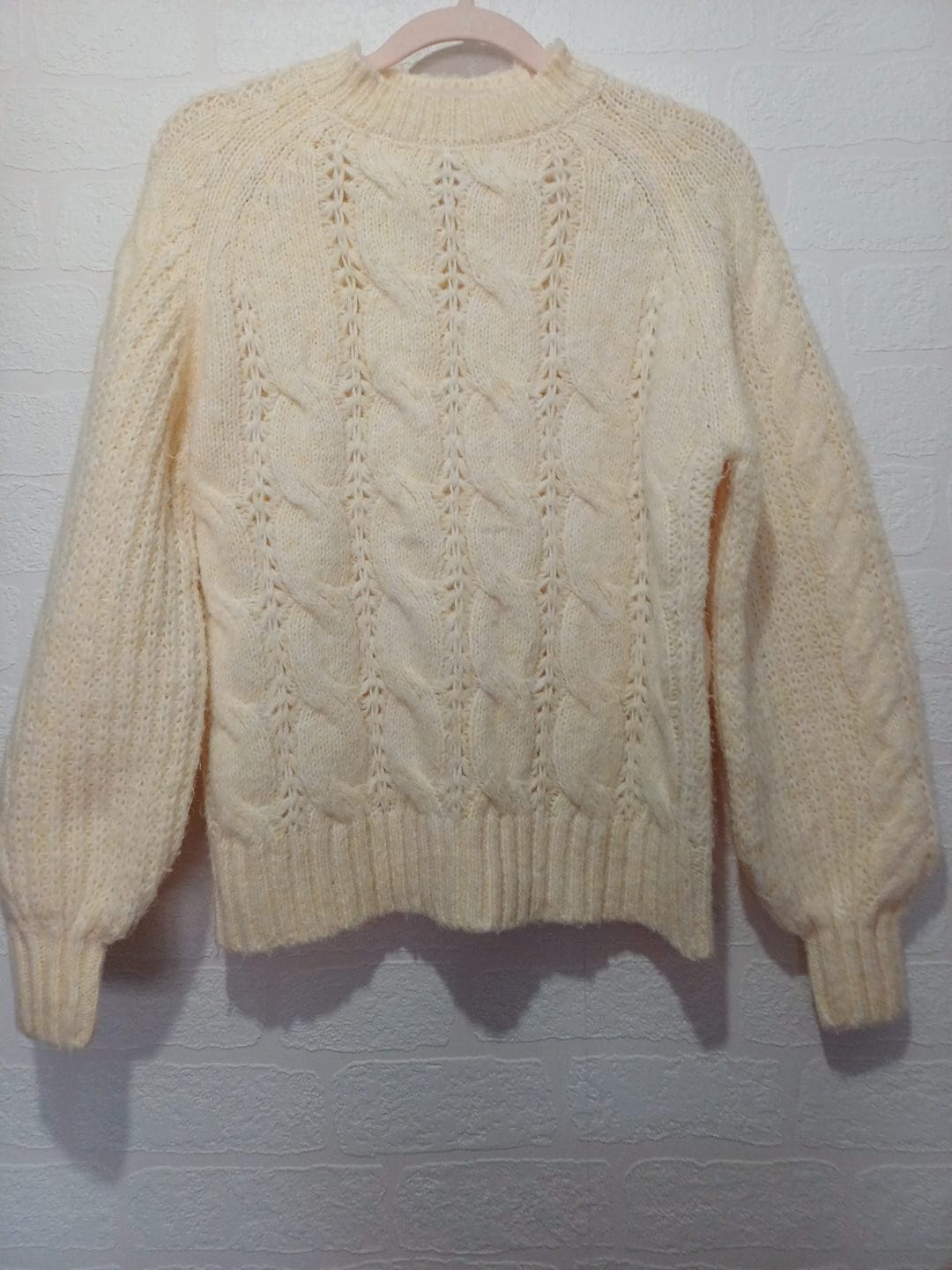 Women's Jumper Papaya Cream Cable Knit Textured Open-Knit Balloon Sleeve Size XS Very Good Pre-Owned Condition