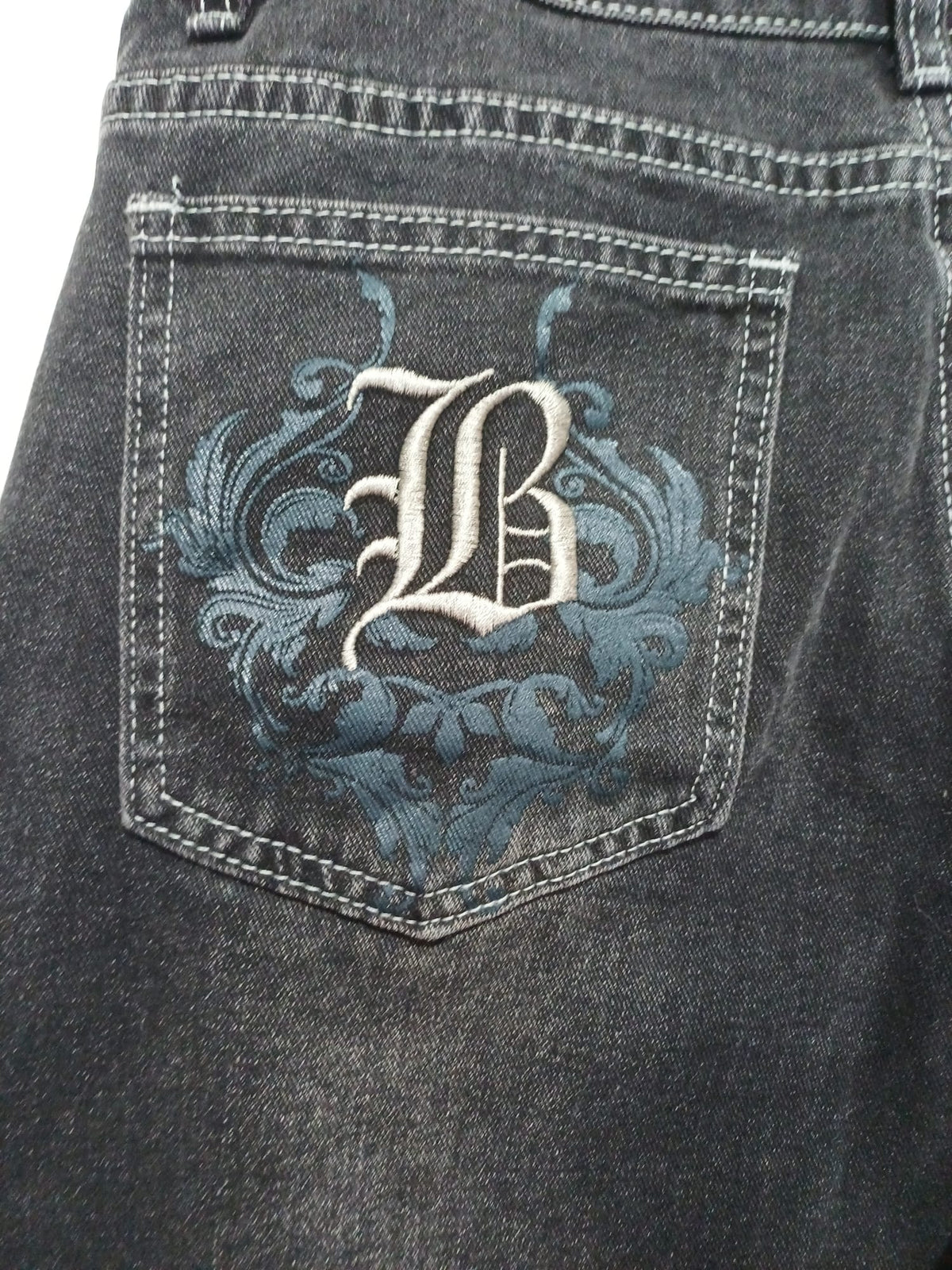 Women's Jeans ROMWE Black Embroidered Angel Wings Button-and-Zip Fastening Size L Very Good Condition