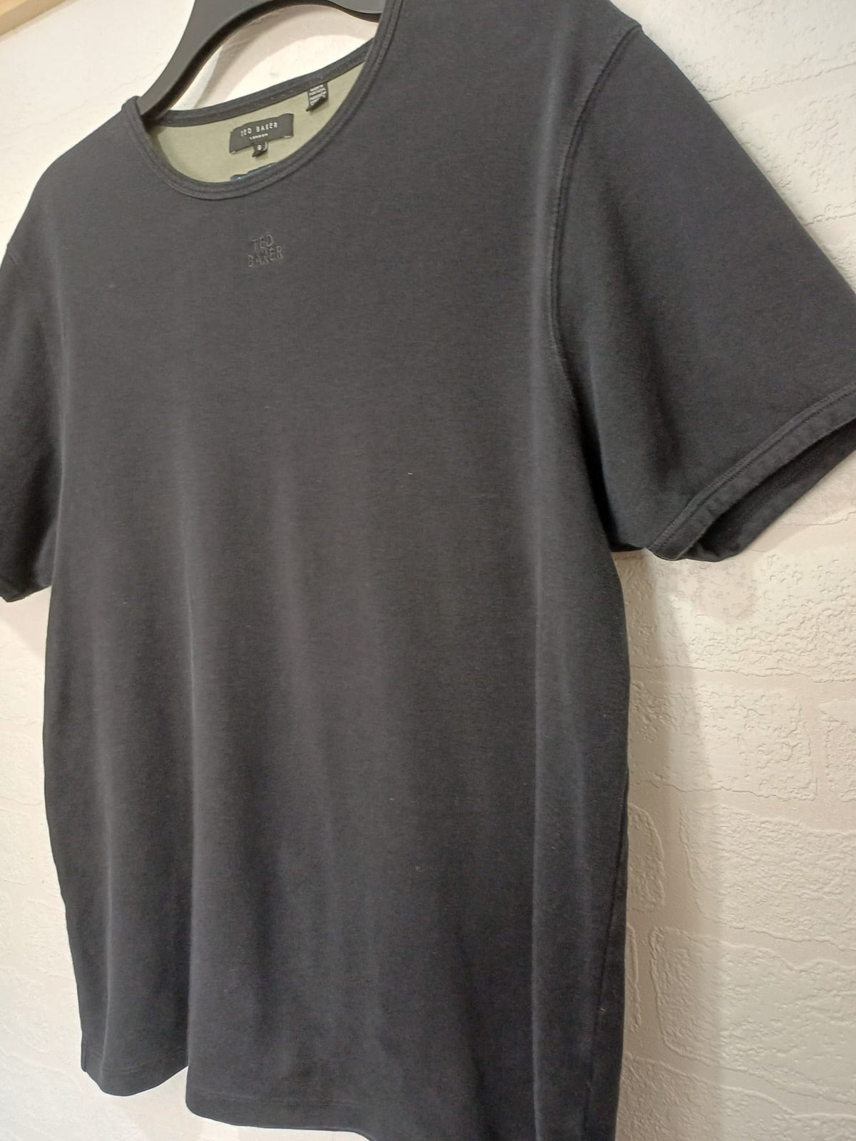 Men's T-Shirt Ted Baker Charcoal Black Embroidered Logo Relaxed Fit XXL Very Good