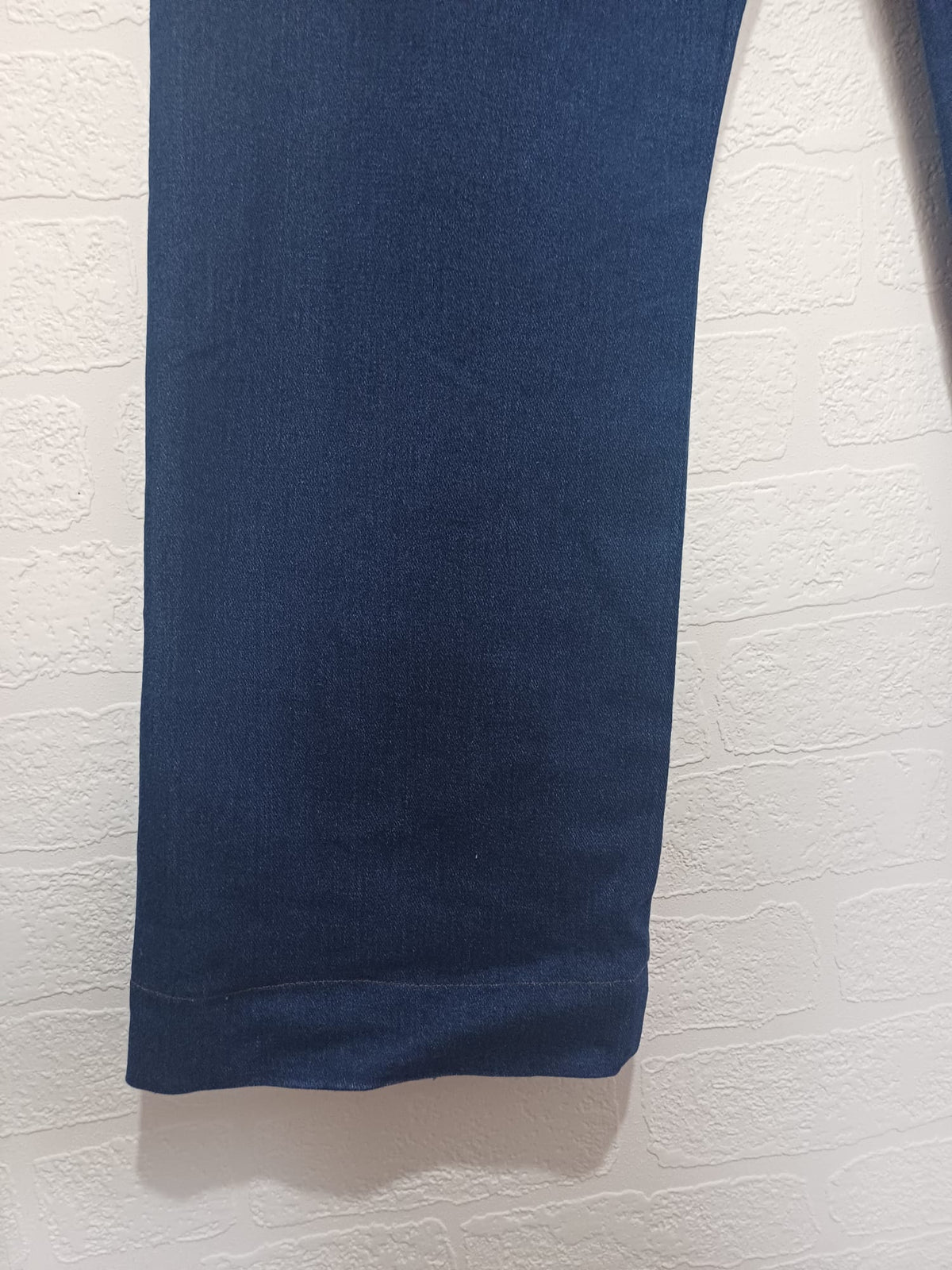 Women's Jeans ONLY Dark Wash High-Waisted Wide Leg Patch Pockets Approx. W32 L28 Very Good Pre-Owned Condition
