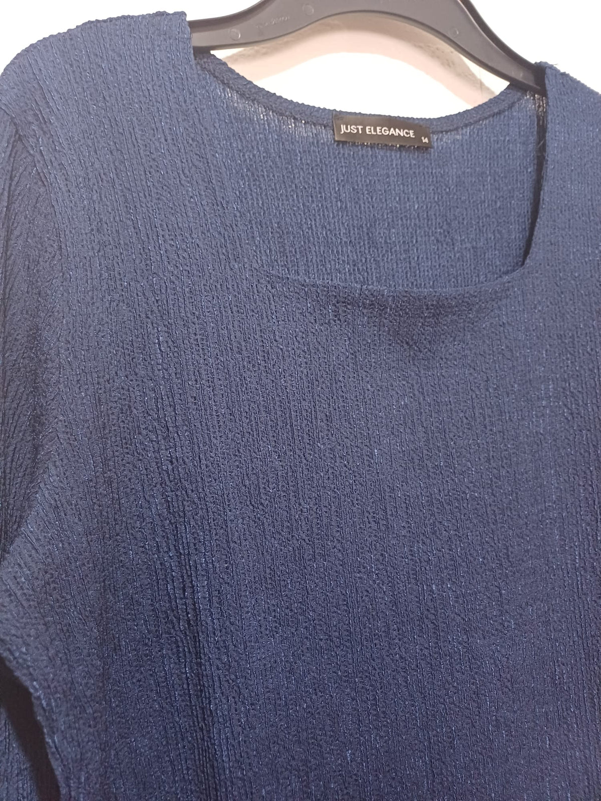 Women's Top Just Elegance Navy Blue Textured Square Neck UK 14 Very Good Pre-Owned Condition