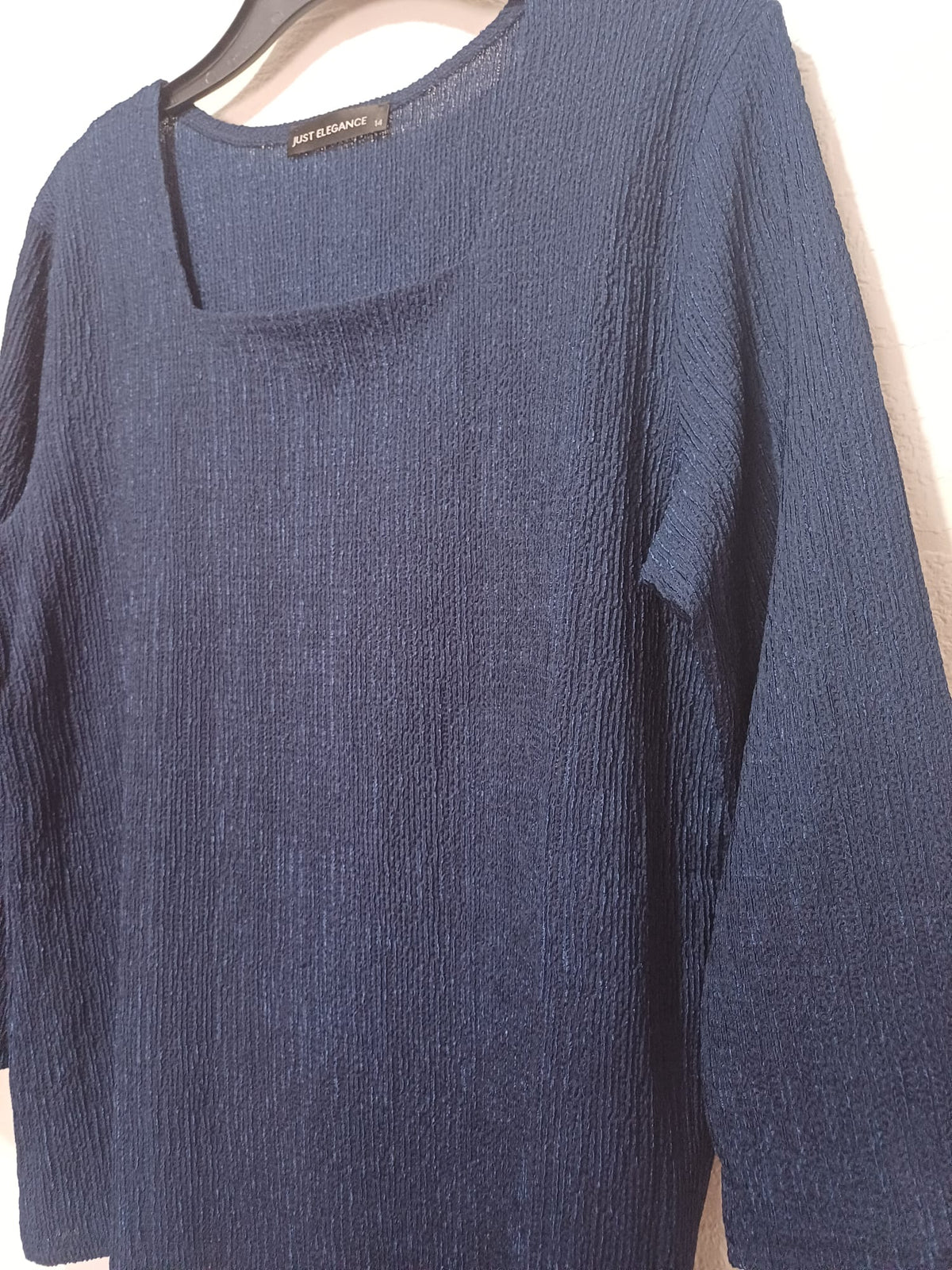 Women's Top Just Elegance Navy Blue Textured Square Neck UK 14 Very Good Pre-Owned Condition