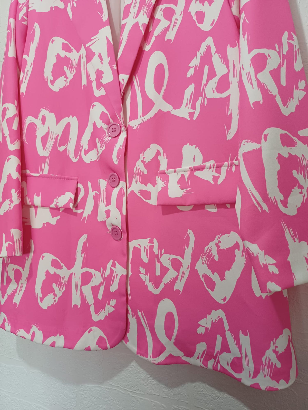 Women's Blazer Made in Italy Hot Pink Graffiti Print Longline Fits UK 10/12 Very Good Pre-Owned Condition