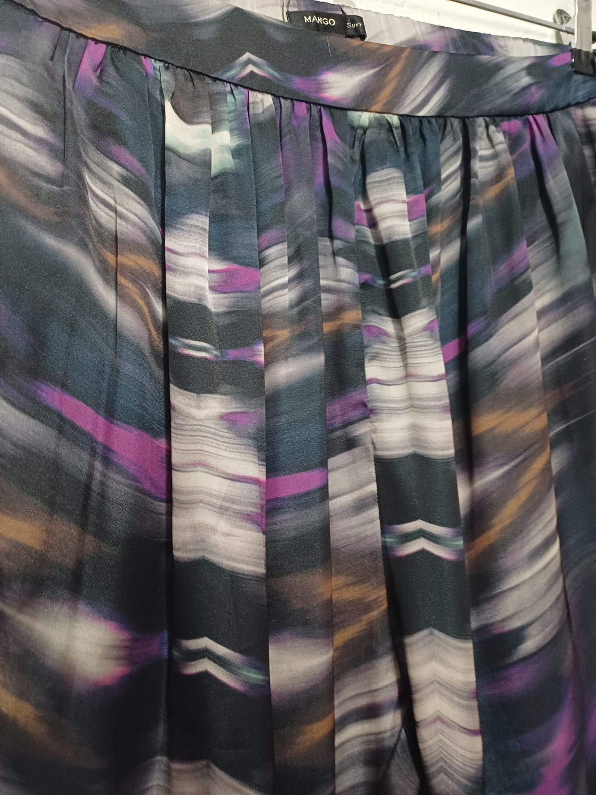 Women's Trousers Mango Suit Purple Abstract Print Tapered Peg Size M / UK 10 Very Good Condition