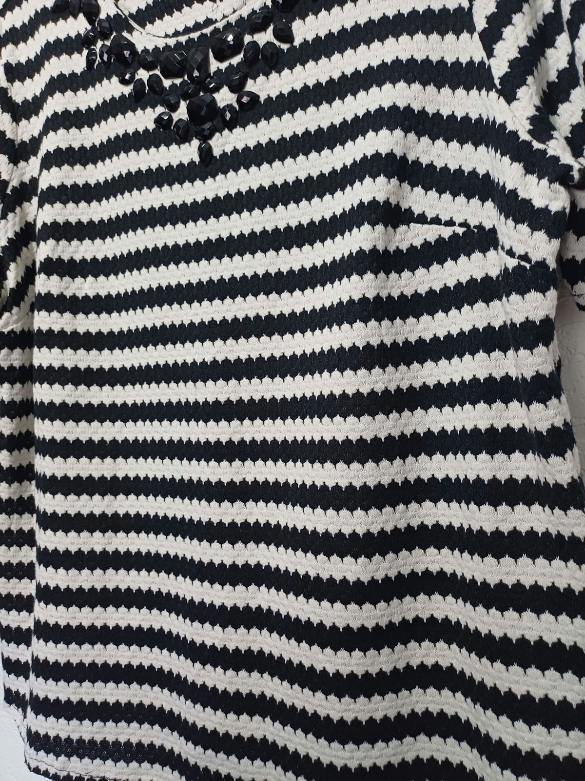 Women's Top Anthology Black & White Striped Beaded Neck Short Sleeve Plus Size UK 20 Very Good Condition