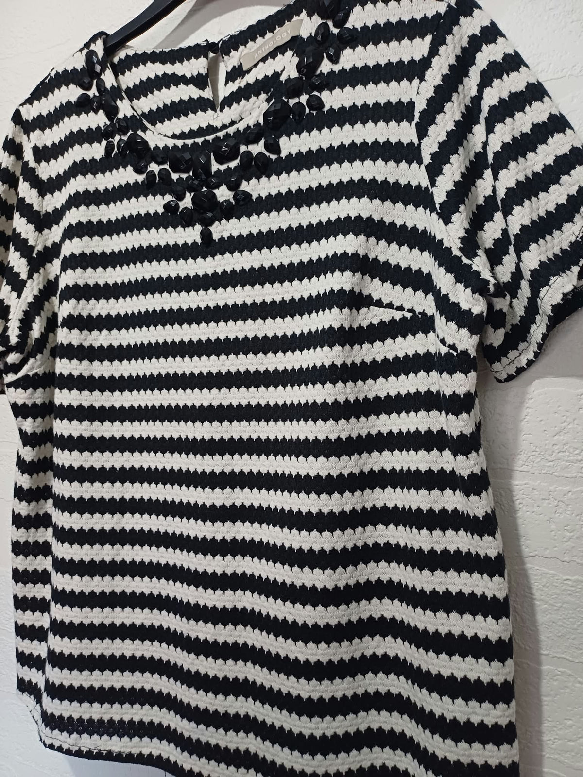 Women's Top Anthology Black & White Striped Beaded Neck Short Sleeve Plus Size UK 20 Very Good Condition