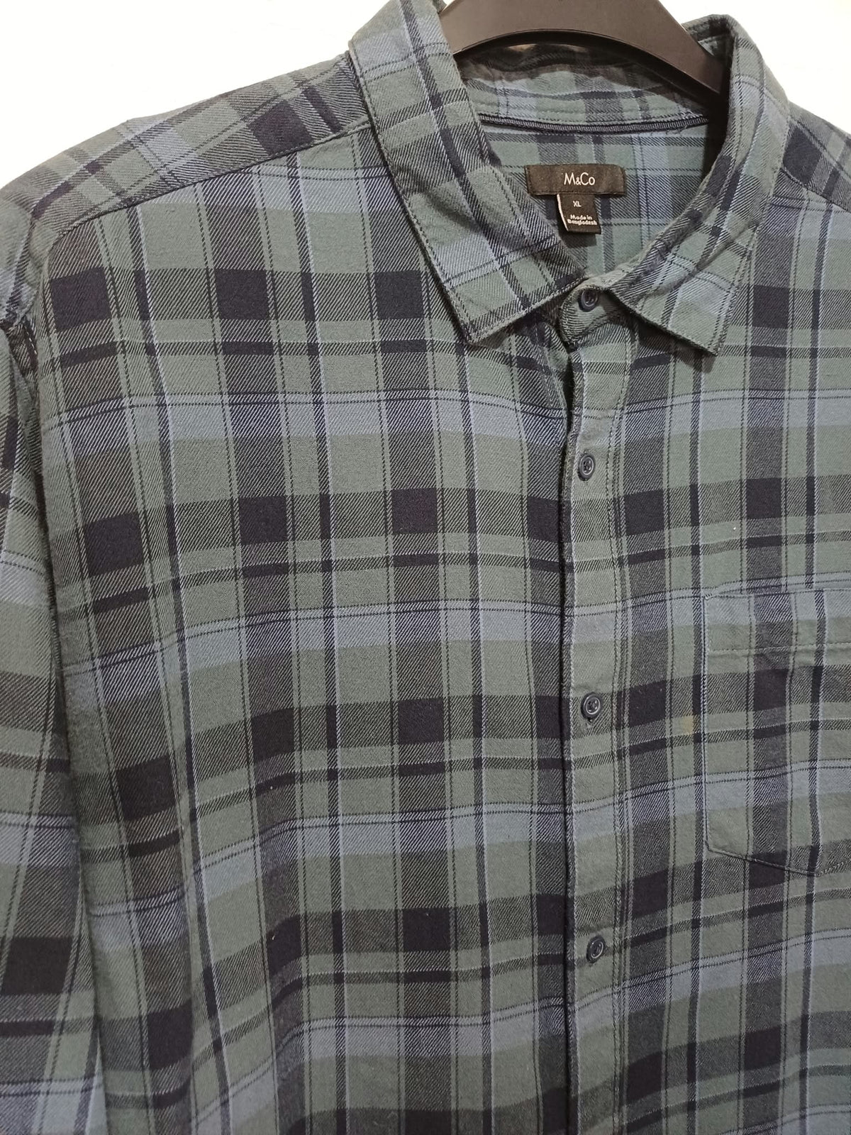 Men's Shirt M&Co Navy Blue & Slate Teal Checked Brushed Cotton Flannel Long Sleeve Size XL Very Good Condition