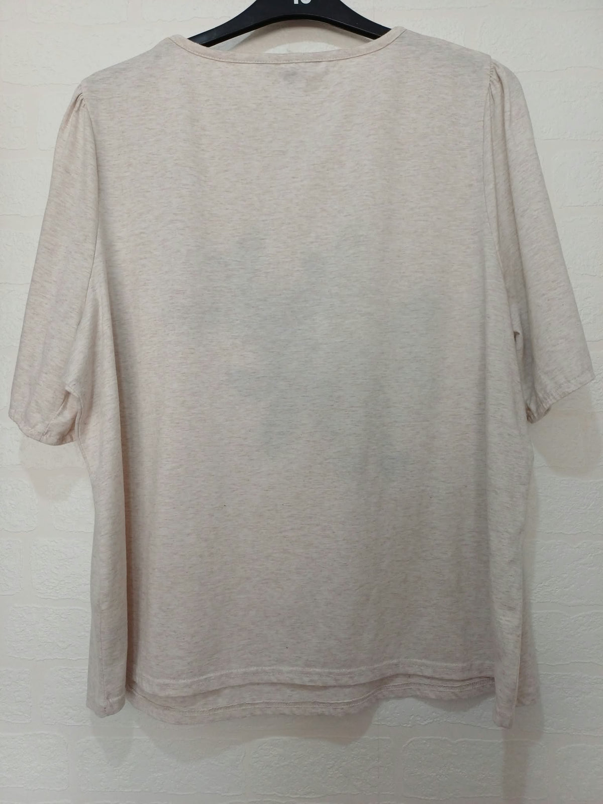 Women's Top Bonmarché Beige Embroidered Butterfly Short Sleeve Plus Size 24 Very Good Condition