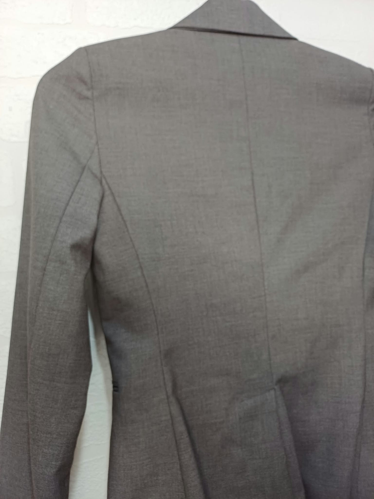 Women's Blazer Mango Grey Single Button Tailored Jacket Size EUR 32 / UK 4 Very Good Condition