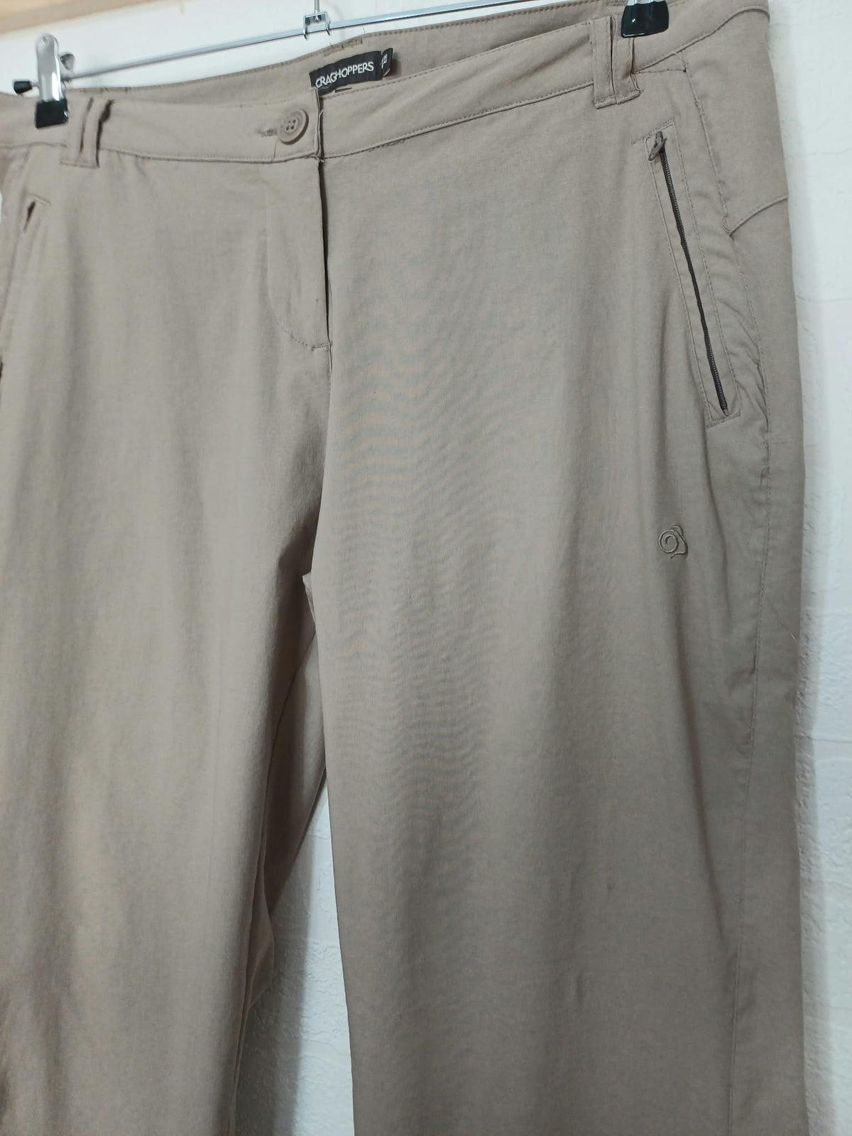 Women's Trousers Craghoppers Khaki Beige Outdoor Walking Size 16 Short Very Good Condition