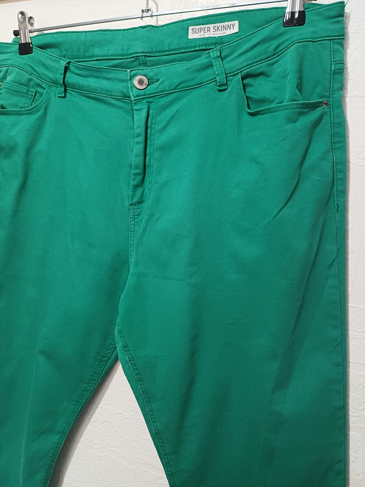 Women's Cropped Trousers M&S Emerald Green Super Skinny Stretch Plus Size UK 18 Regular Very Good Condition