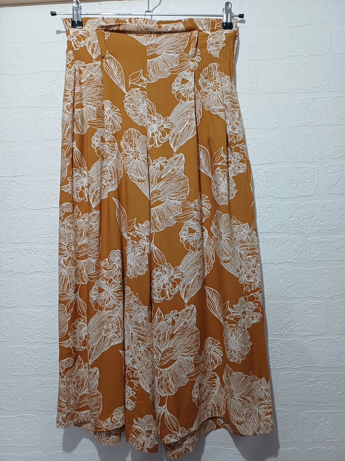 Women's Culottes Primark Mustard Yellow & White Floral Wide Leg Size 8 Very Good Condition